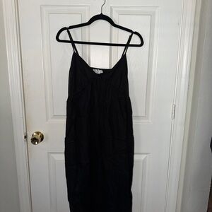 Urban Outfitters Elegant Black Midi Dress